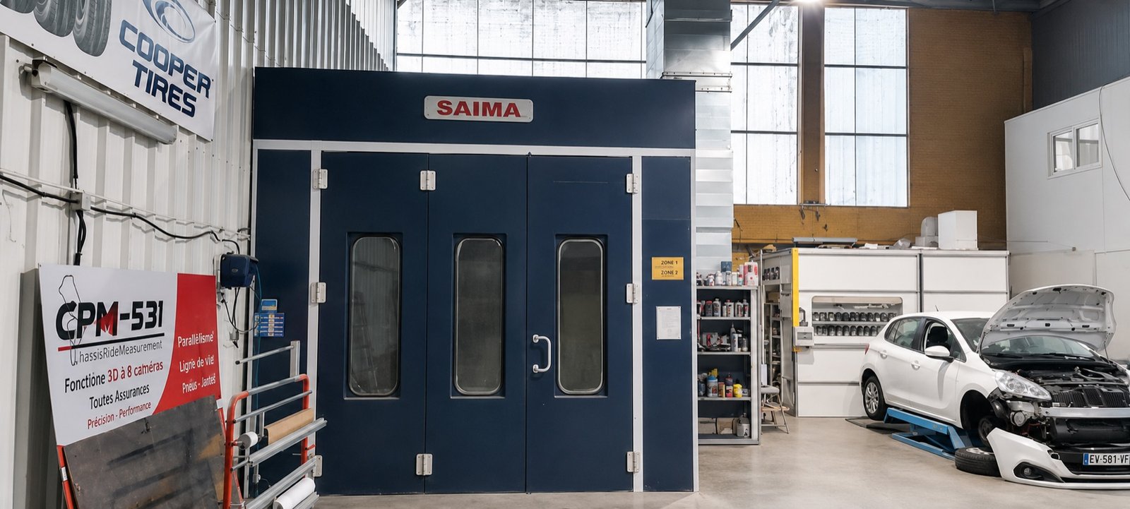 Cabine de peinture SAIMA dans l’atelier CPM-531 à Évreux